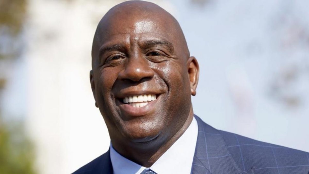Magic Johnson nuevo presidente de operaciones deportivas.-NICK UT