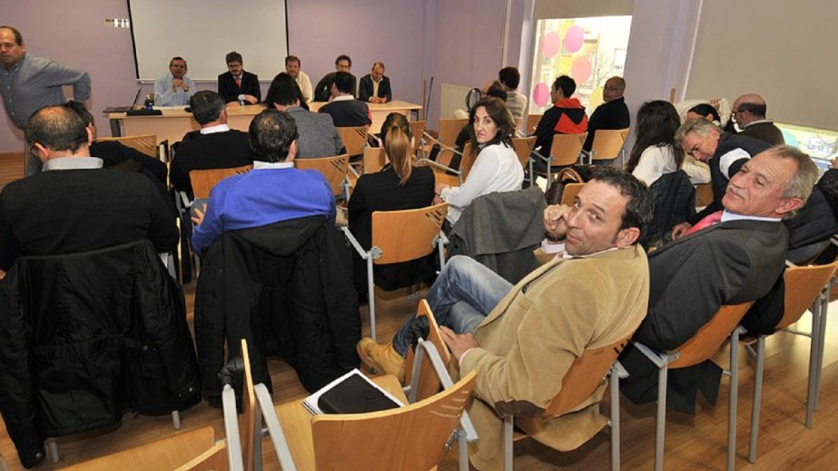 Lozano y De Miguel, girados en la asamblea provincial de ciudadanos del miércoles.-VALENTÍN GUISANDE