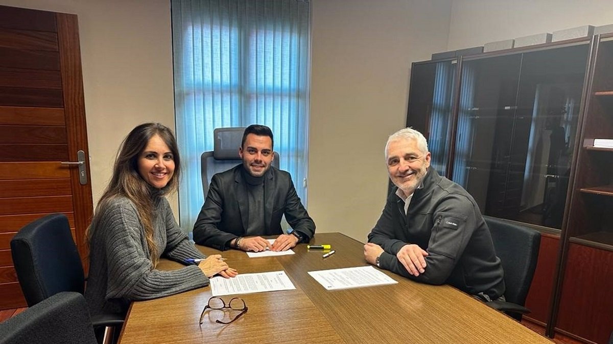 Ayuntamiento y empresarios de Zaratán firman nuevo convenio para dinamizar la economía y el empleo en el pueblo. - AYUNTAMIENTO DE ZARATÁN