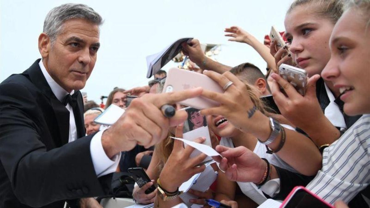 George Clooney, el pasado mes de septiembre, en el estreno de Suburbicon en el Festival de Cine de Venecia.-FILIPPO MONTEFORTE