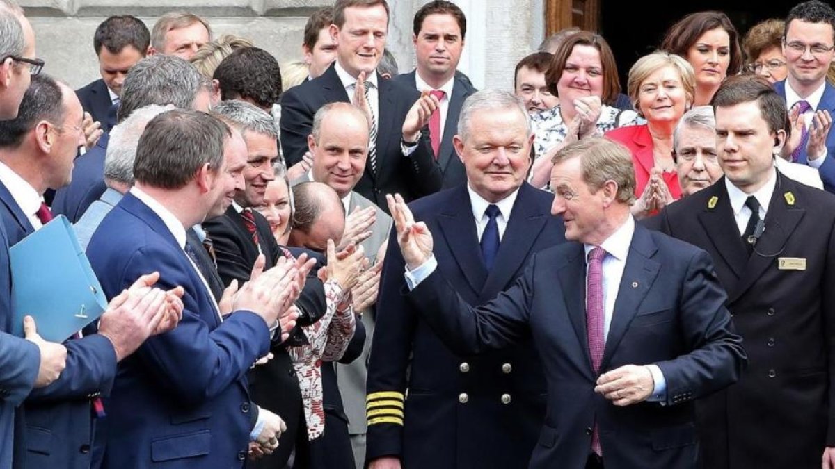 El reelegido primer ministro de Irlanda, Enda Kenny.-AFP / PAUL FAITH