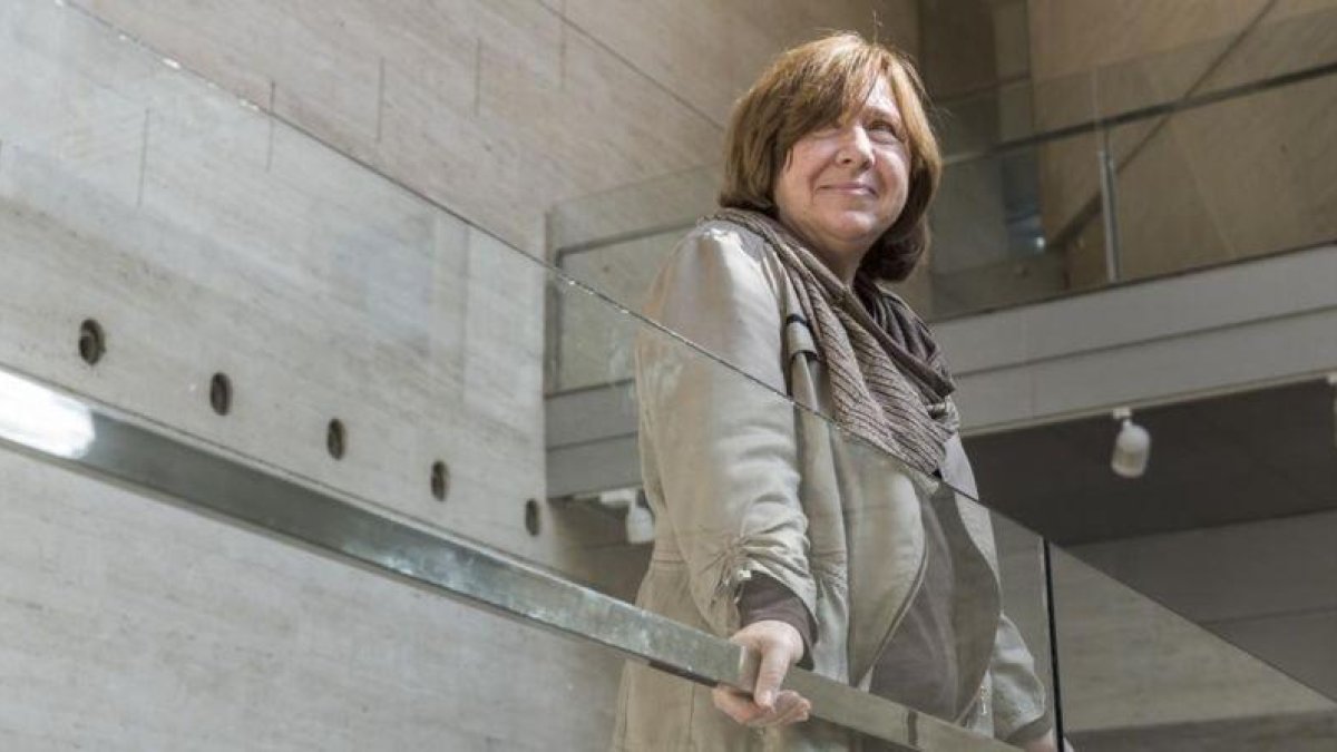 La premio Nobel de Literatura Svetlana Alexiévich en el CCCB.-ADRIANA DOMÍNGUEZ