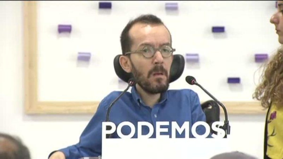 Echenique ha recordado a Ciudadanos que el PP de Madrid tiene imputados a sus últimos secretarios generales.-ATLAS