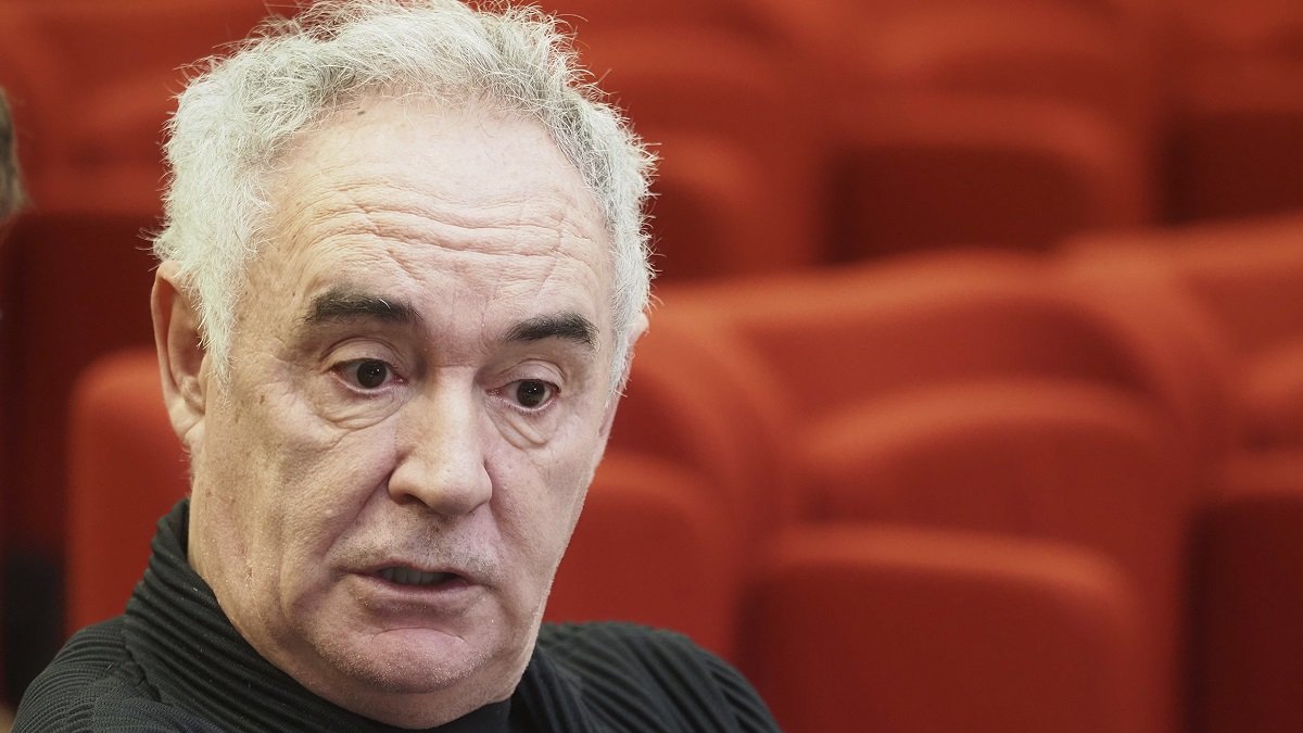 VALLADOLID. 22/11/22. PHOTOGENIC. CONFERENCIA SOBRE GESTION DE NEGOCIOS CON FERRAN ADRIÁ.