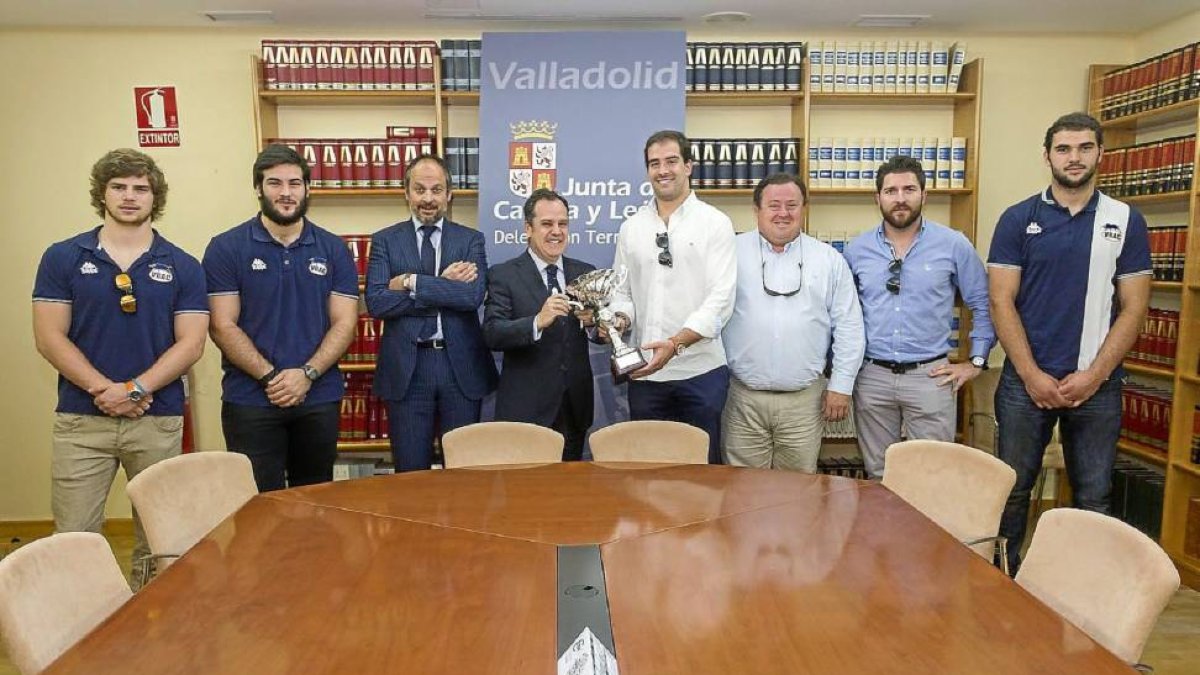 Recepción al Entrepinares en la Delegación de la Junta.-Pablo Requejo