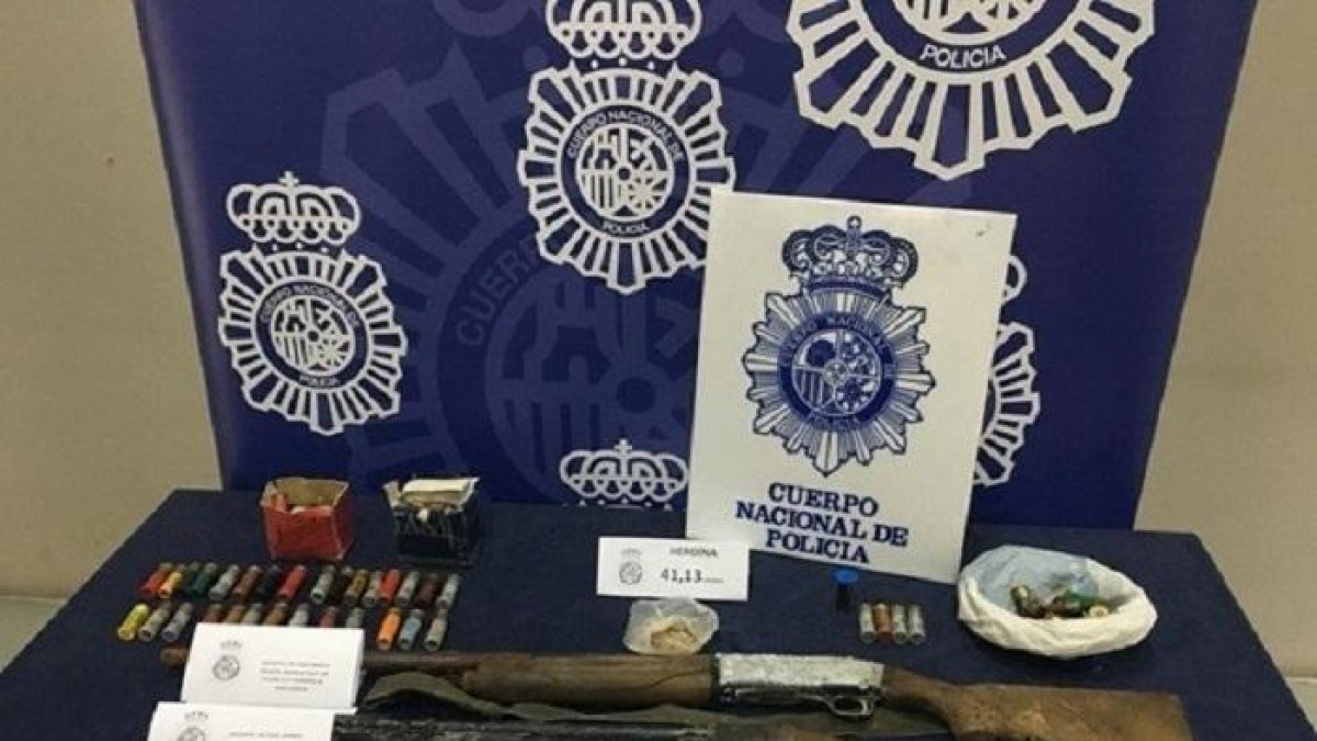 Material incautado al detenido-EUROPA PRESS