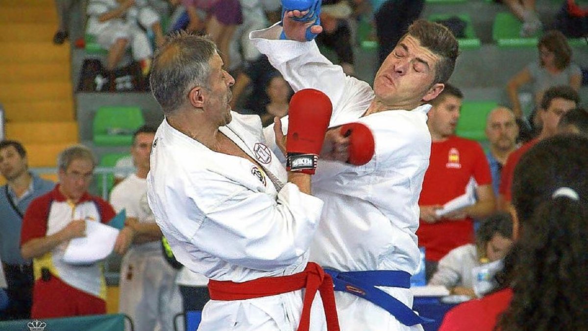 Imagen de uno de los combates del Nacional.-J. M. RODRÍGUEZ