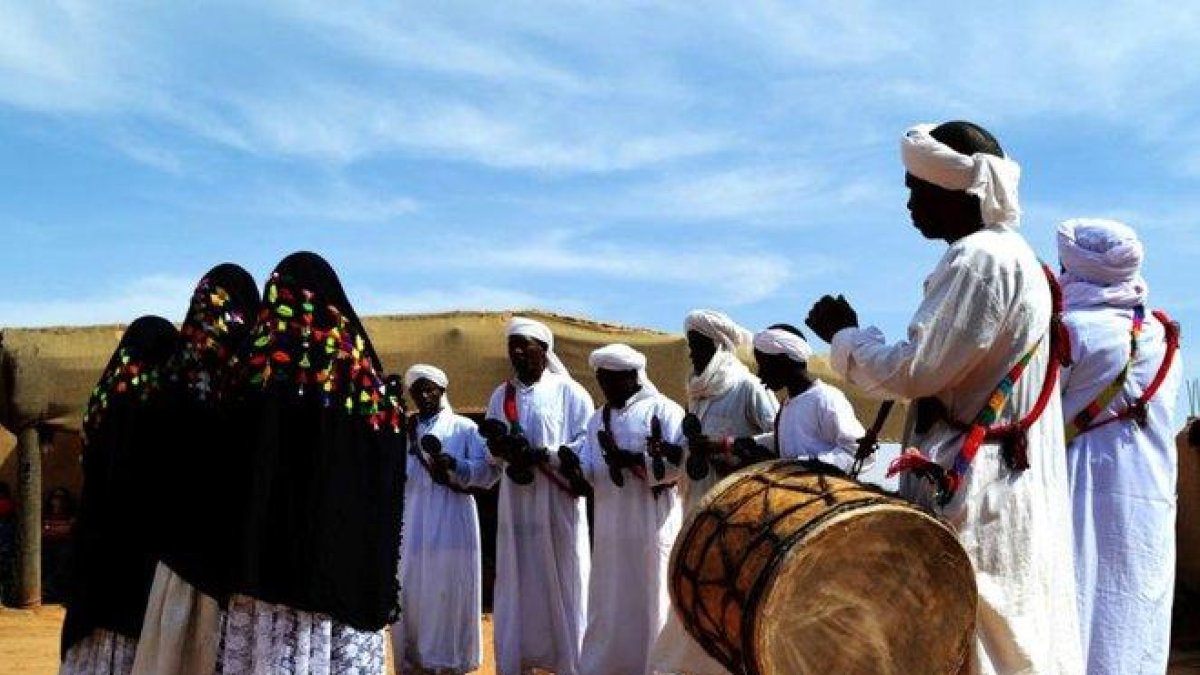 Música negra Gnawa de Marruecos.-