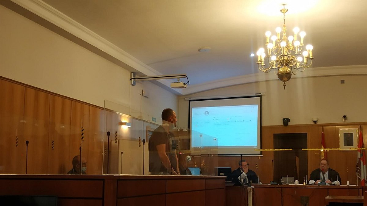 El ahora condenado, durante el juicio en la Audiencia de Valladolid. -E. PRESS