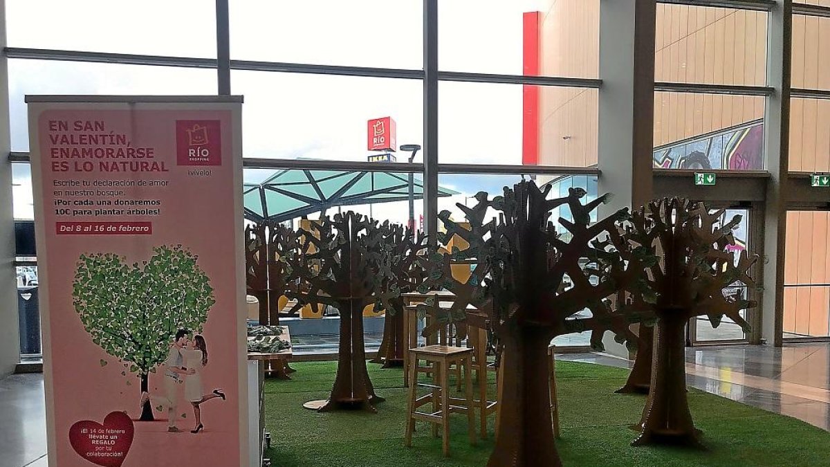 El stand de la iniciativa en Río Shopping.-E. M.