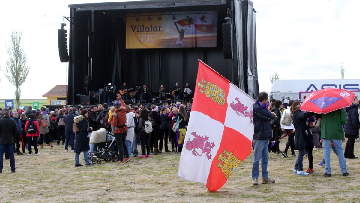 Imagen de archivo de la celebración del Día de Castilla y León en Villalar de los Comuneros.- E. M.