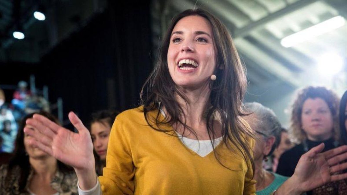 La portavoz de Unidos Podemos en el Congreso, Irene Montero, en el acto La vida, en el centro-LUCA PIERGIOVANNI (EFE)