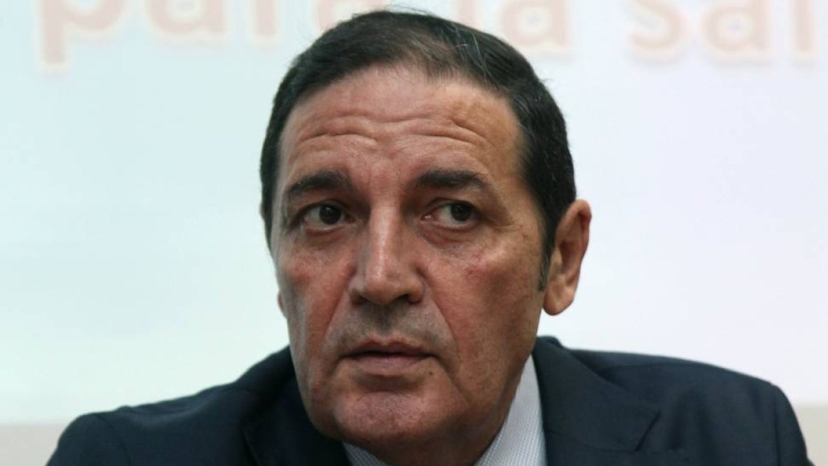 El consejero de Sanidad, Antonio María Sáez Aguado, inaugura el Colegio Oficial de Enfermería de Segovia-Ical