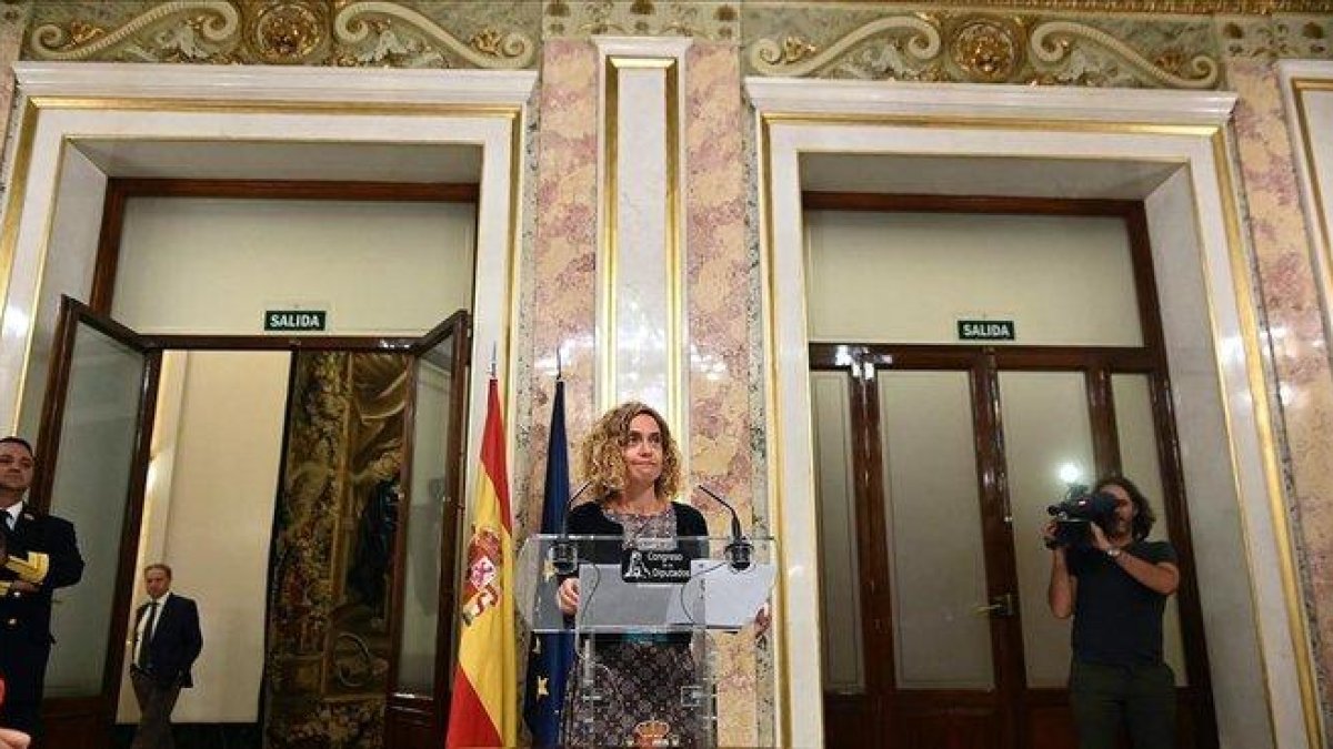 La presidenta del Congreso, Meritxell Batet, en el Congreso de los Diputados.-EFE / FERNANDO VILLAR