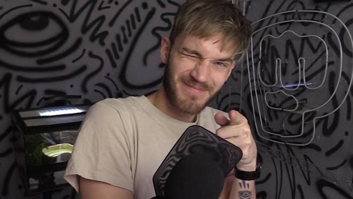 PewDiePie dejó temblando a sus millones de suscriptores al anunciar que borraría su canal si llegaba a los 50 millones de fans.-