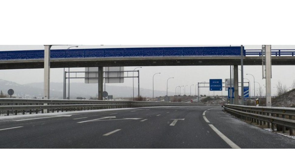 Autopista AP-61 a la altura de Segovia-ICAL