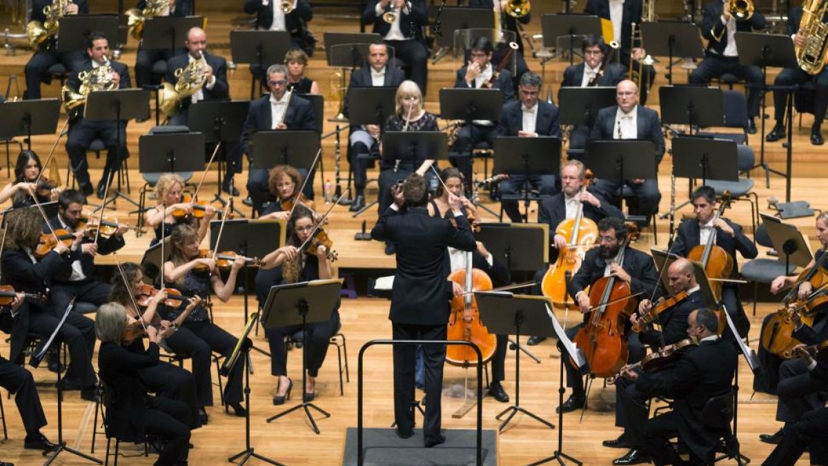 Una imagen de la OSCyL durante una actuación en el Miguel Delibes.-Ical