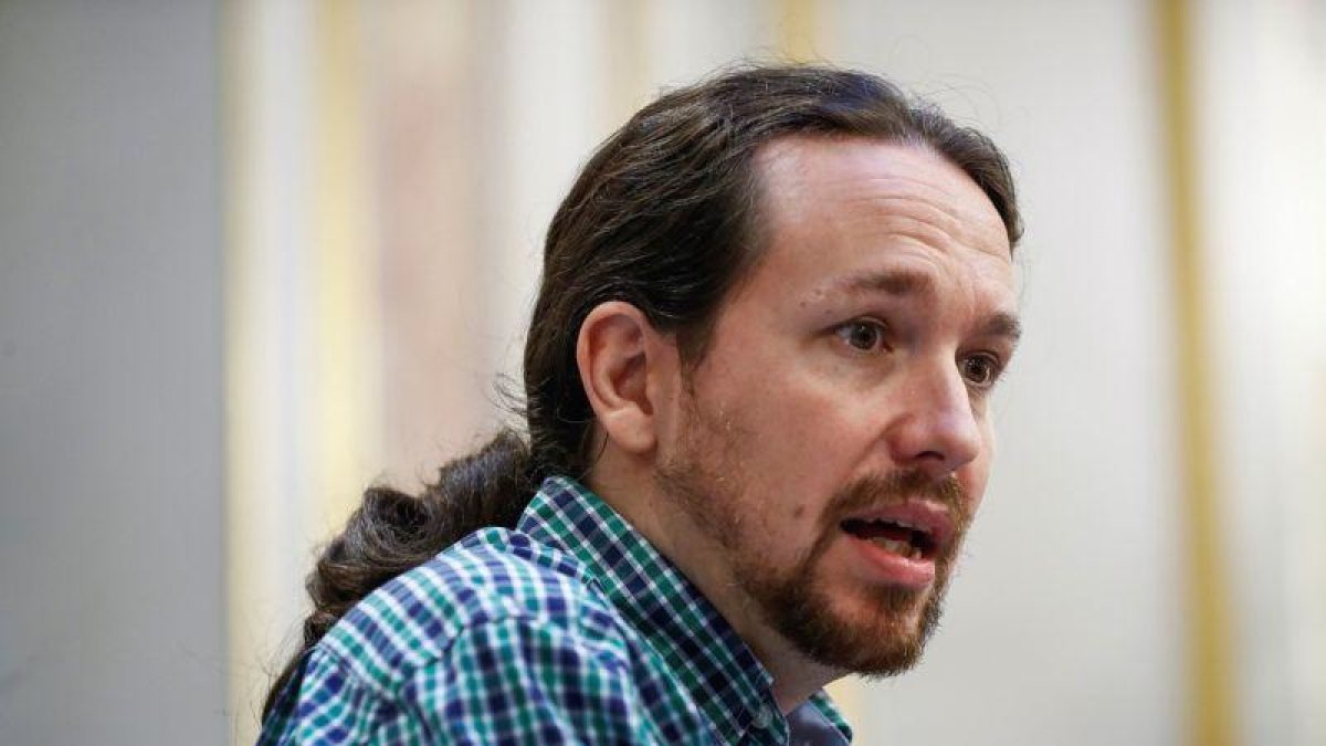 Pablo Iglesias, durante una rueda de prensa, en una foto de archivo.-EMILIO NARANJO (EFE)