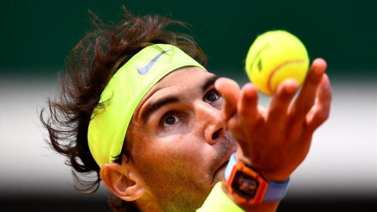 Nadal durante su partido contra Nishikori en los cuartos de final de Roland Garros.-GETTY / CLIVE MASON