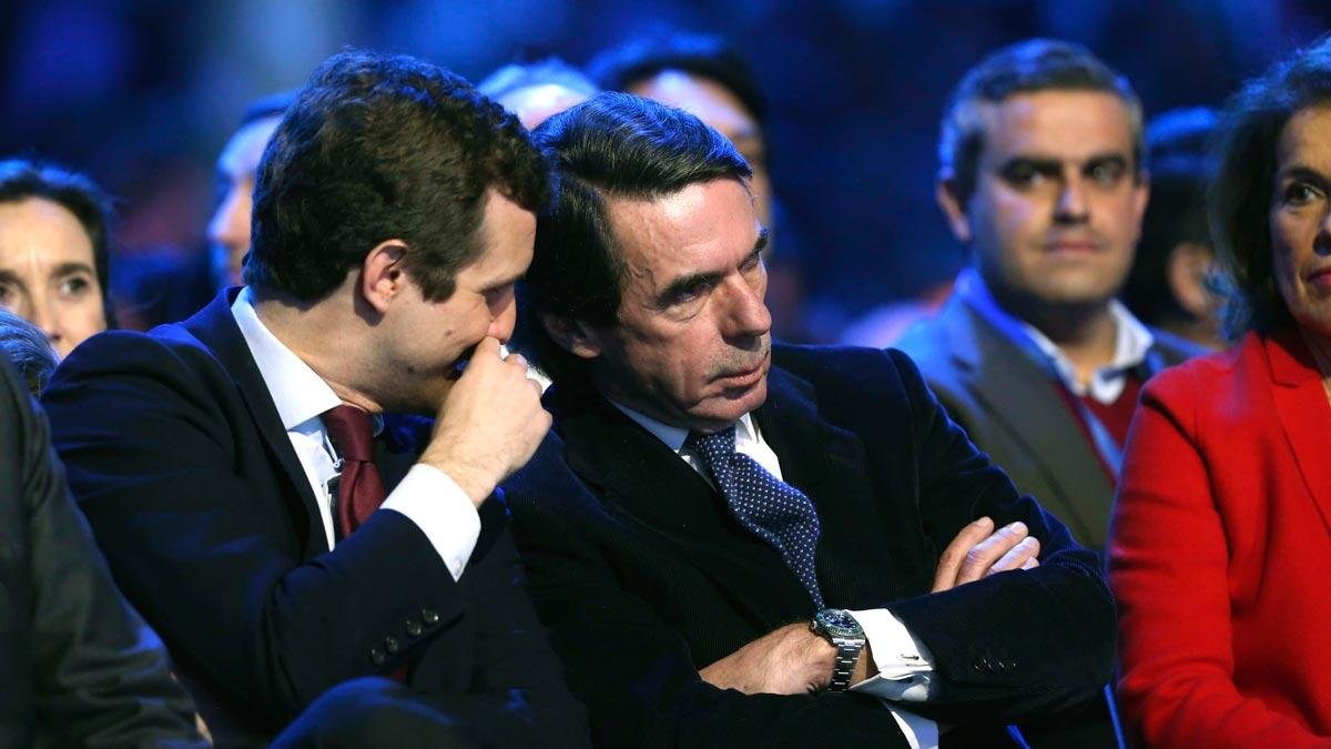 Aznar ve a Casado un líder como un castillo sin tutelas, ni tutías-DAVID CASTRO