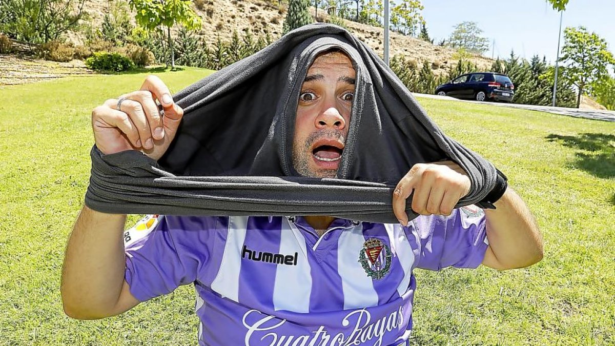 El espectáculo de Humor de Protección Oficial se ha convertido en un referente en el programa de Ferias de la ciudad.-E.M.