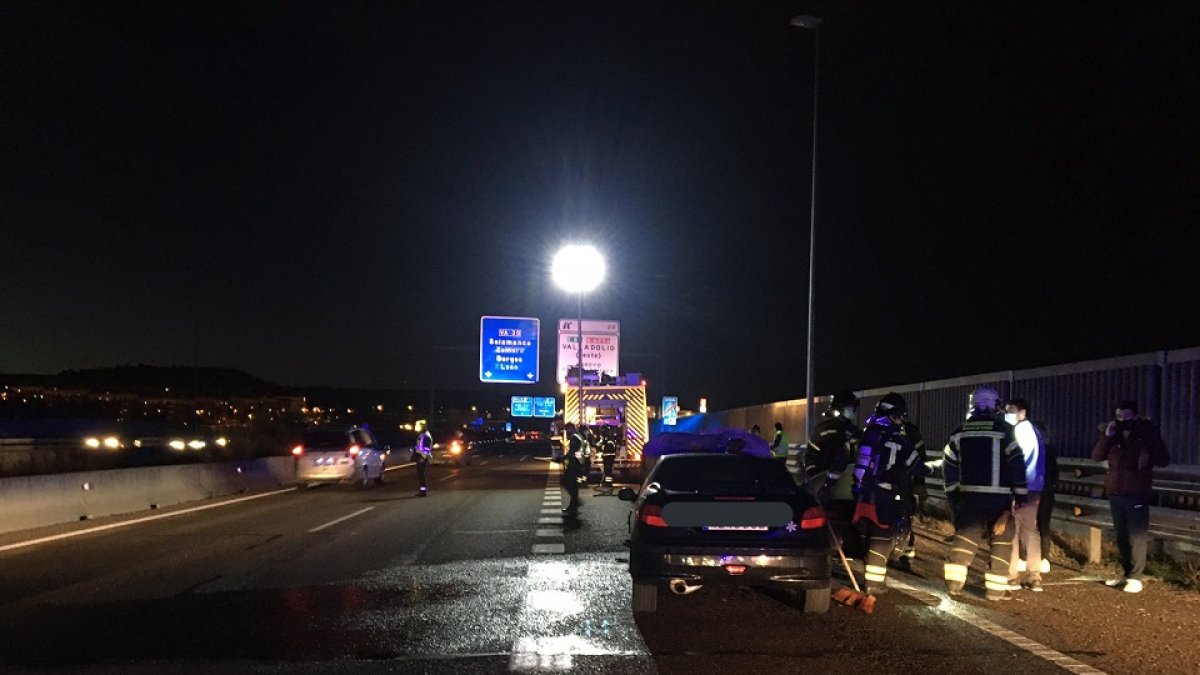 Accidente en la Va-30.- @POLICÍAVLL