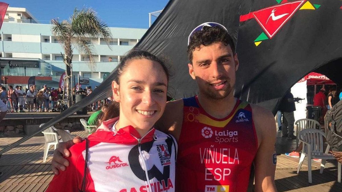 La vallisoletana Esther Gómez junto a Kevin Tarek.-EM
