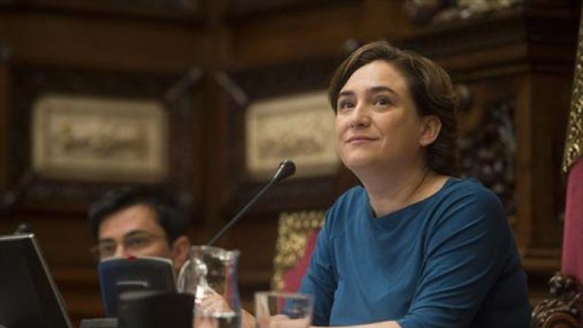 La alcaldesa de Barcelona, Ada Colau.-EL PERIÓDICO