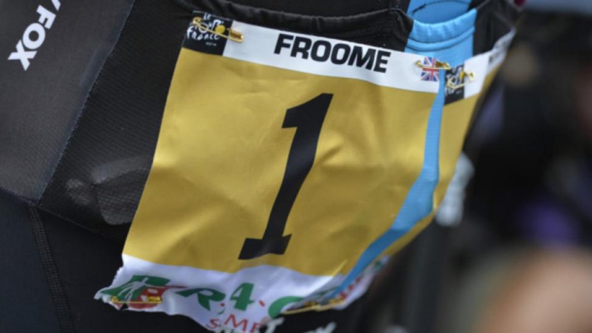 El dorsal número 1 de Chris Froome, en el Tour del 2014.-