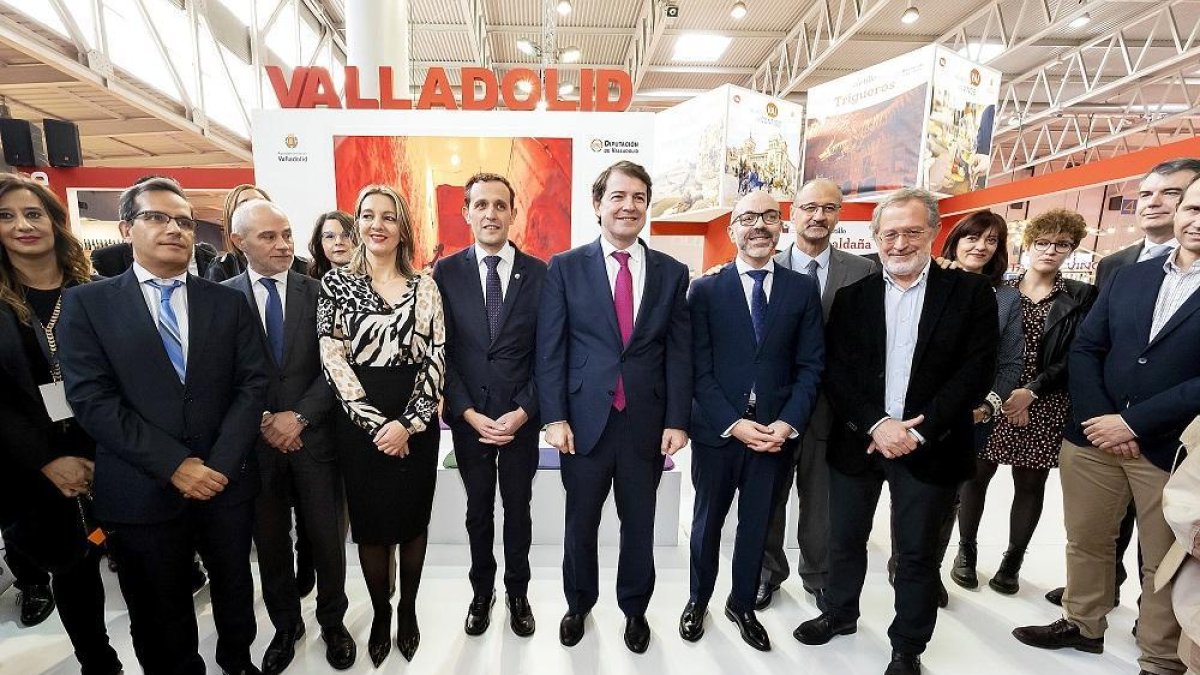Hernández, Cobos, Caramanzana, Torrecilla, Íscar, Mañueco, Ortega, Fuentes y Saravia.-PABLO REQUEJO / PHOTOGENIC