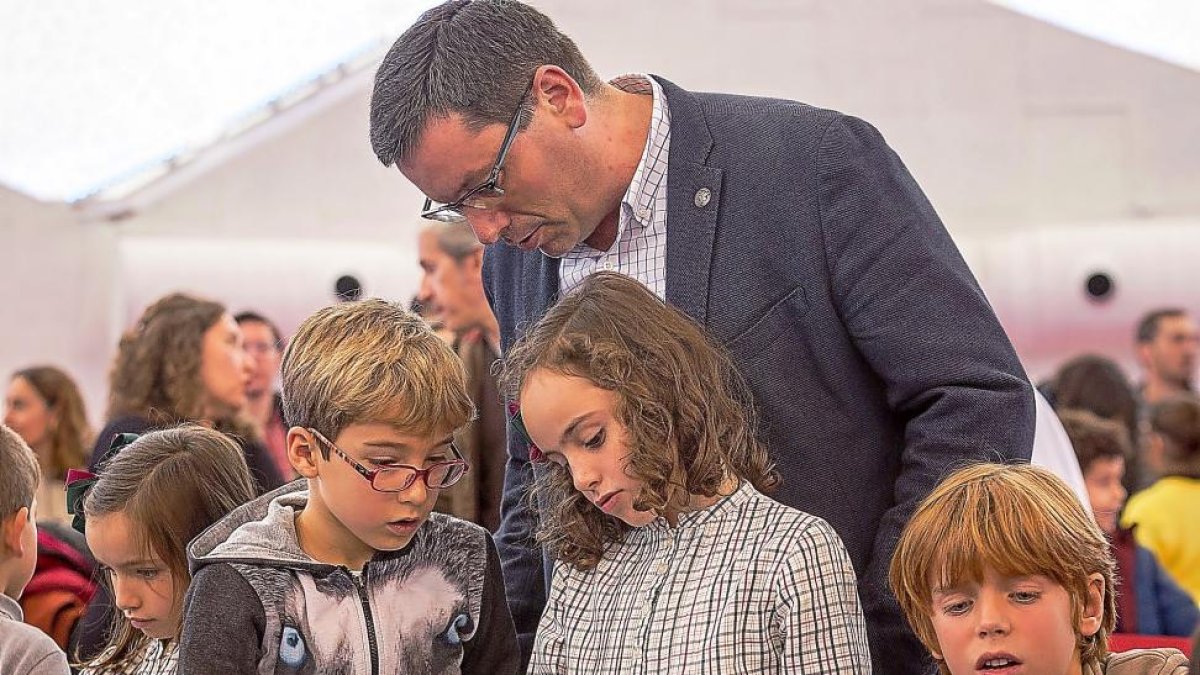 Los padres también participaron en las actividades científicas en la Cúpula del Milenio.-MIGUEL ÁNGEL SANTOS