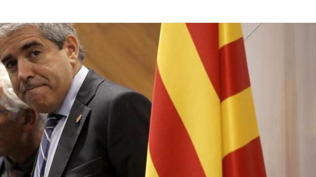 Homs, en la rueda de prensa que ofreció en septiembre, tras declarar en el Supremo.-JOSÉ LUIS ROCA