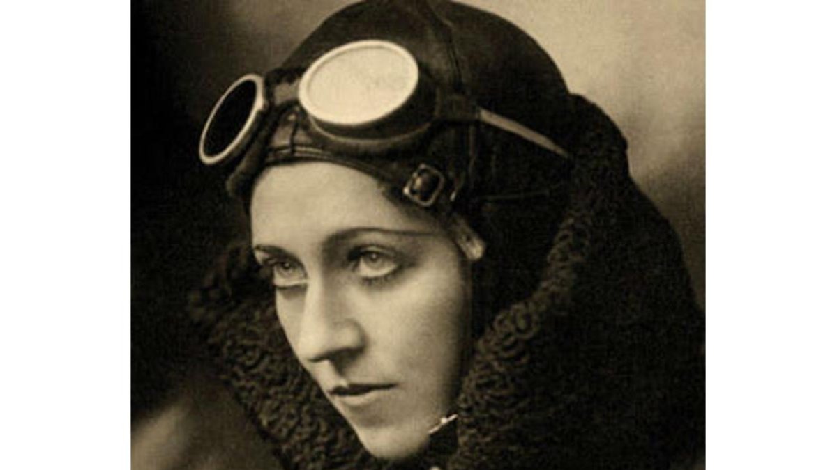 Amy Johnson, pionera de la aviación y piloto durante la segunda guerra mundial.-WIKIPEDIA