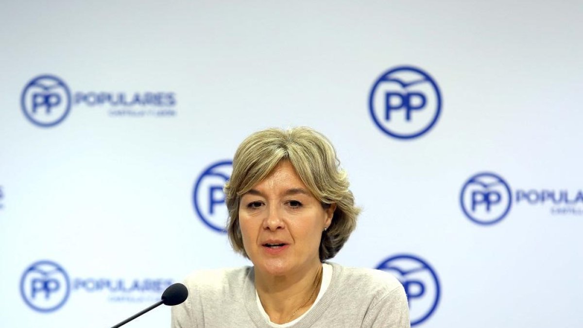 La candidata número uno del PP al Congreso por Valladolid, Isabel García Tejerina, al inicio del foro económico-ICAL