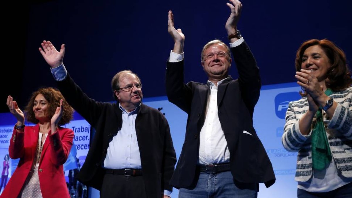 Mitin del Partido Popular en León, en el que intervienen el candidato a la Alcaldía de la capital, Antonio Silván y el candidato a la Presidencia de la Junta, Juan Vicente Herrera-Ical
