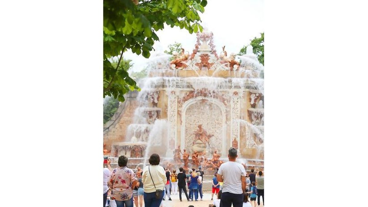 Corren por primera vez en 2021 las fuentes monumentales del Real Sitio de San Ildefonso