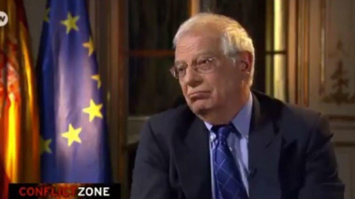 Borrell, durante un momento de la entrevista en el programa Conflict Zone de la cadena DW News.-