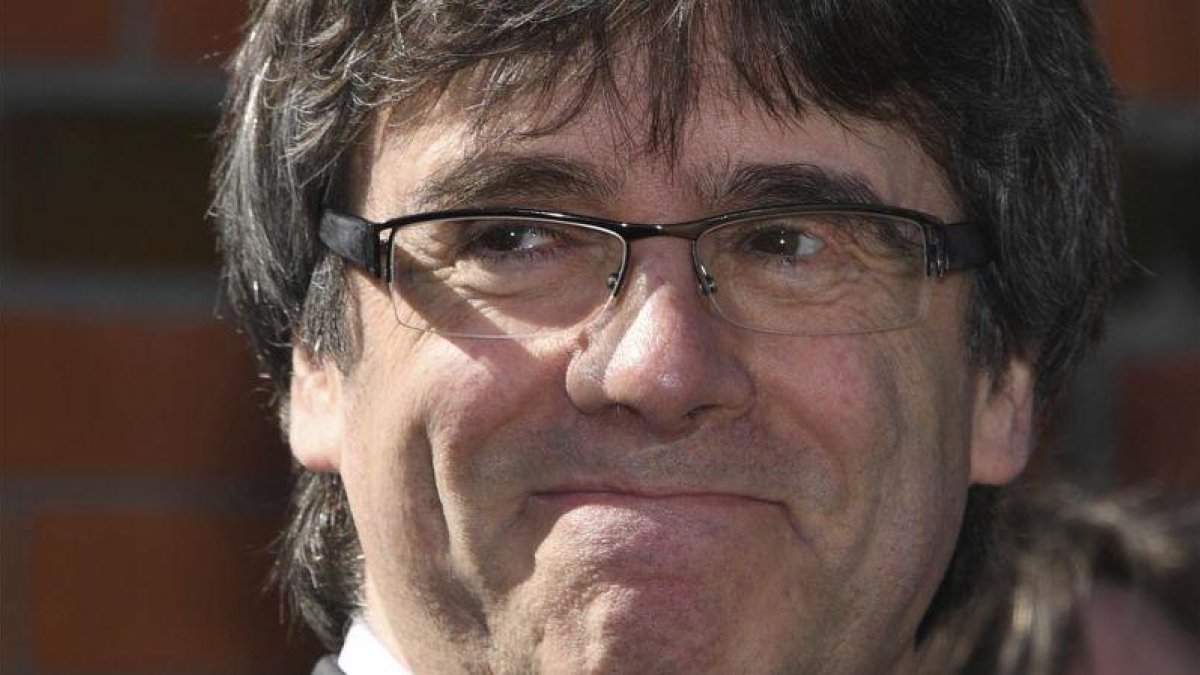 El expresident Carles Puigdemont, tras salir de la cárcel de Neumünster.-CARSTEN REHDER (AP)