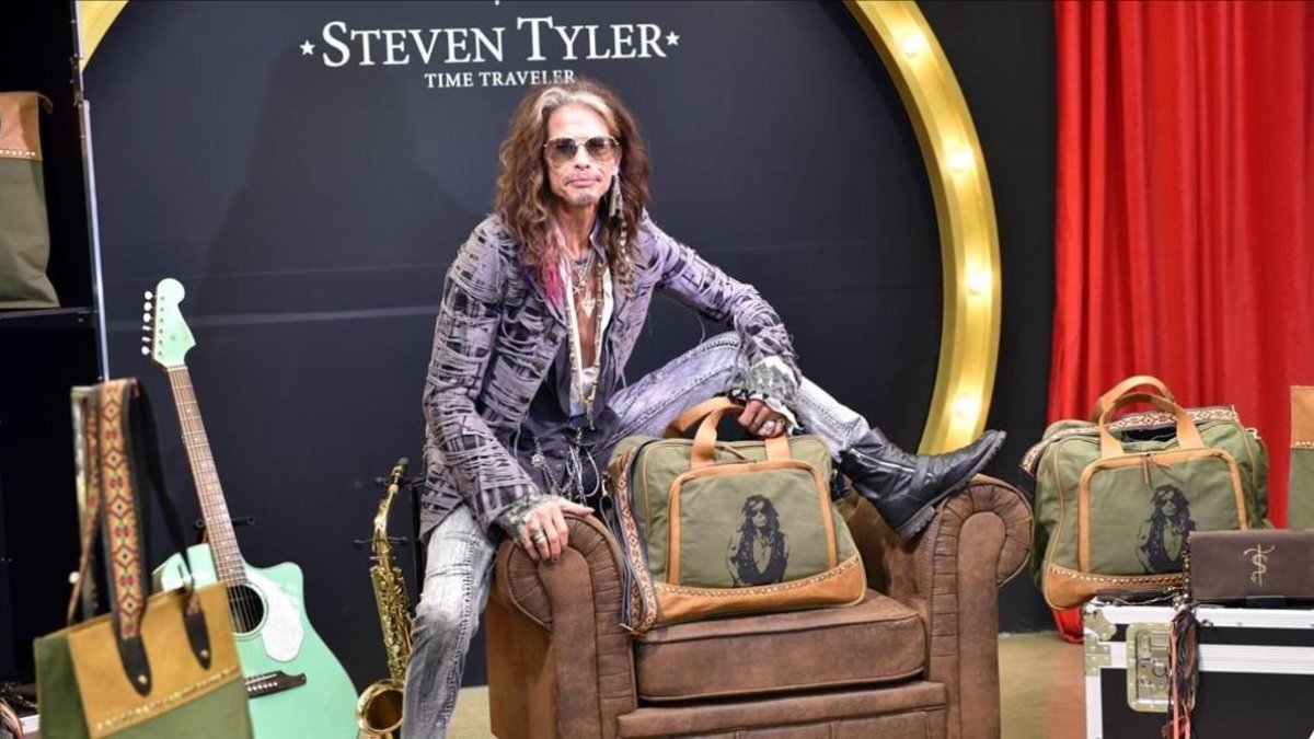 Steven Tyler presenta una colección de bolsos y maletas en el festival Starlite en Marbella-GTRES