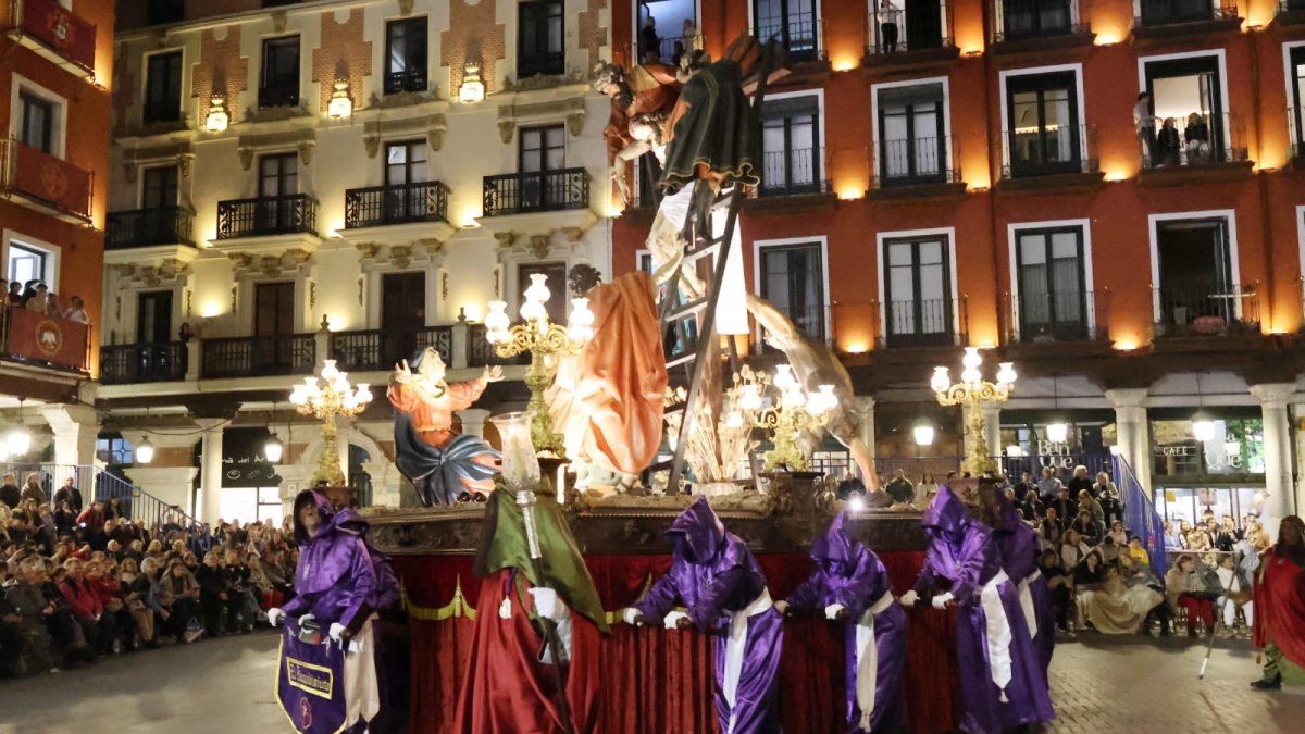 Procesión general de Viernes Santo en Valladolid.- E. M.