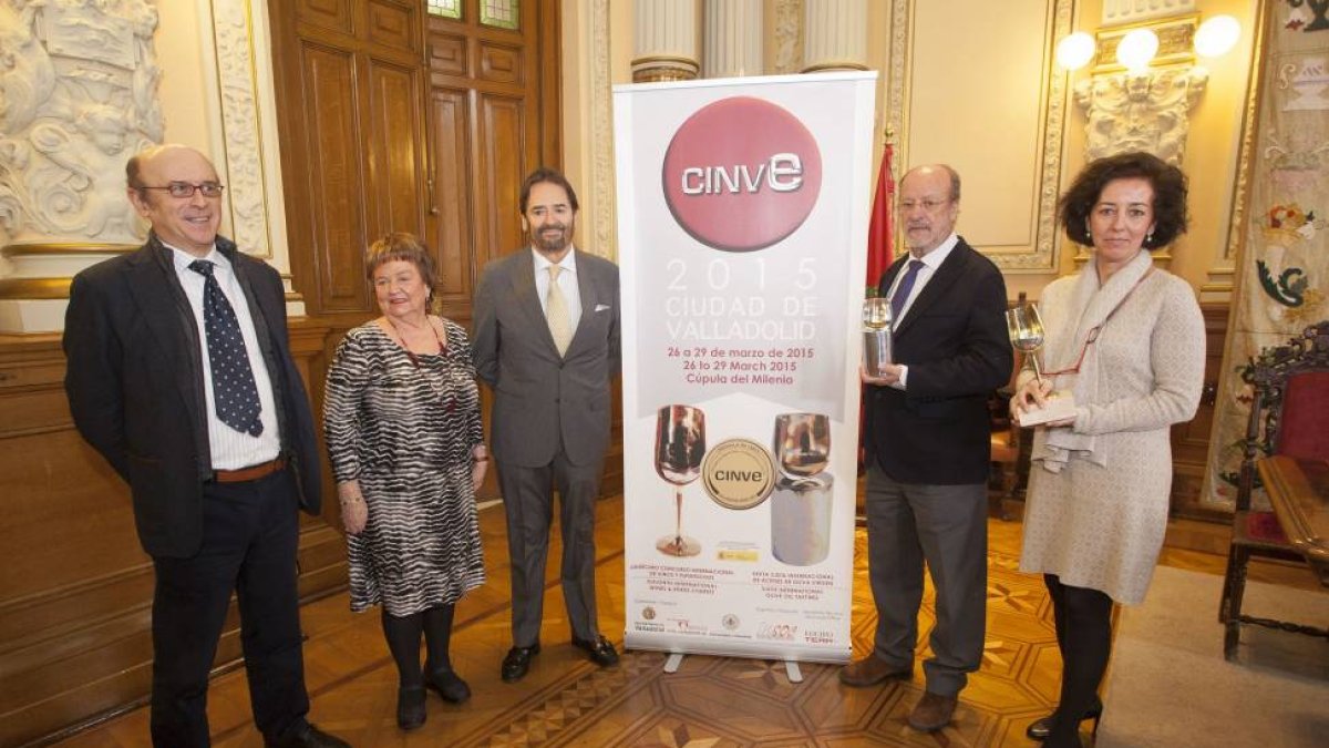 Presentación del concurso de vinos y espirituosos Cinve-Pablo Requejo