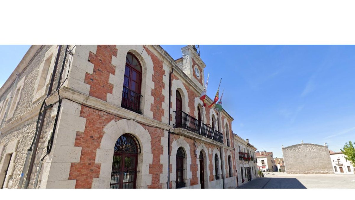 Plaza mayor de Montemayor de Pililla. GSW