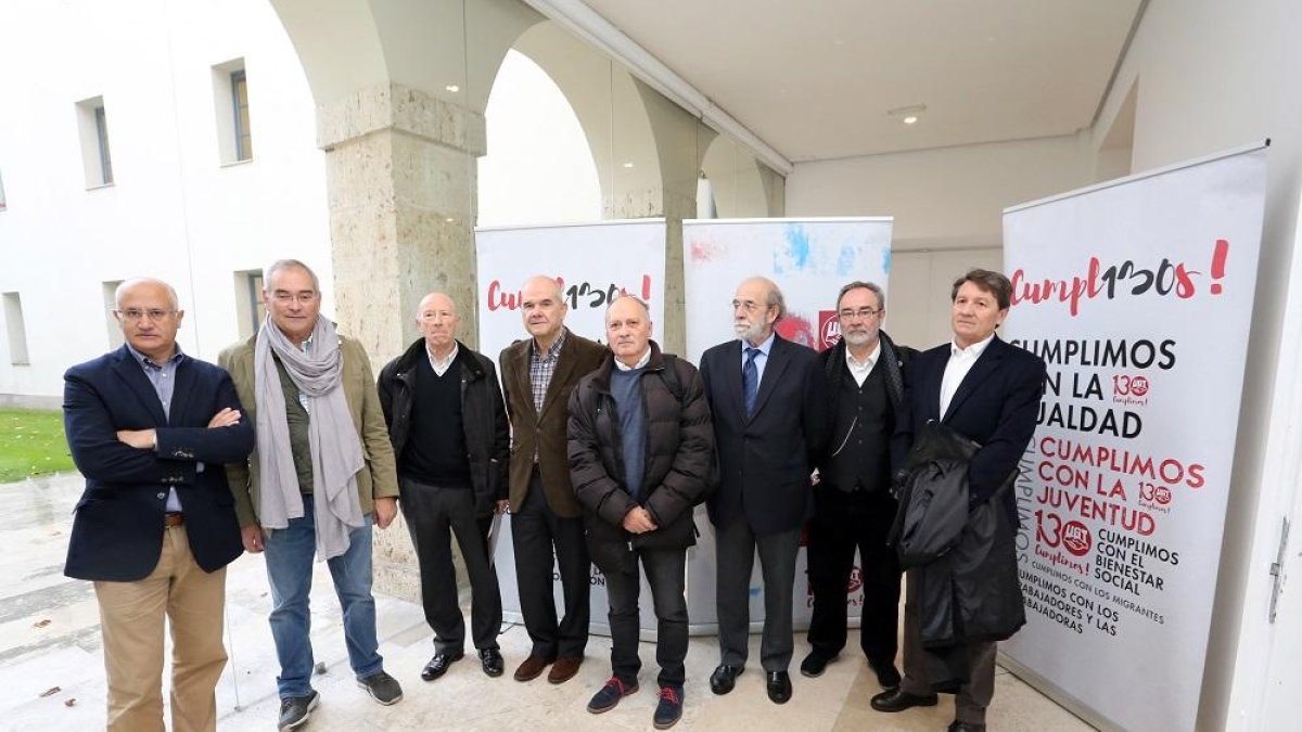 Faustino Temprano, Antonio Gutiérrez, Manuel Chaves o Evelio Angulo participaron en la jornada.-ICAL