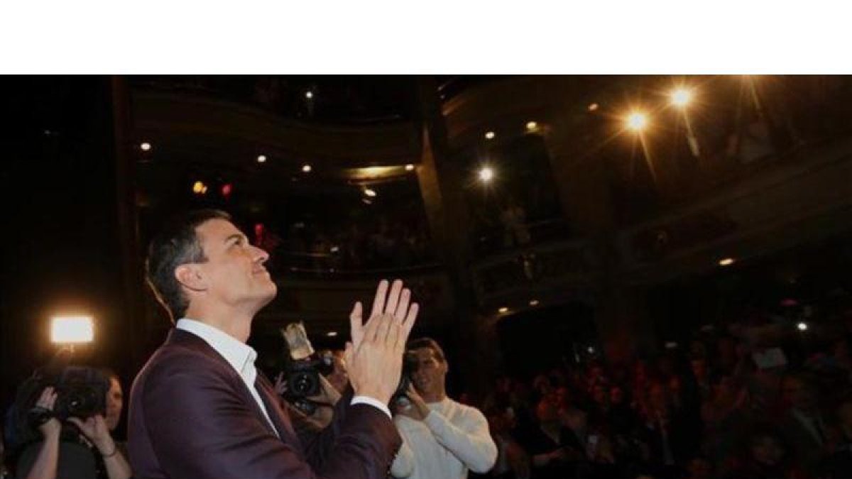 Pedro Sánchez presenta su proyecto para el PSOE en el Círculo de Bellas Artes de Madrid.-JUAN MANUEL PRATS