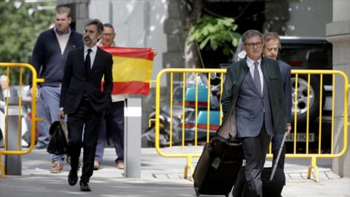 Jordi Pujol Ferrusola acude a declarar a la Audiencia Nacional el pasado martes, antes de ser enviado a prisión.-JOSÉ LUIS ROCA