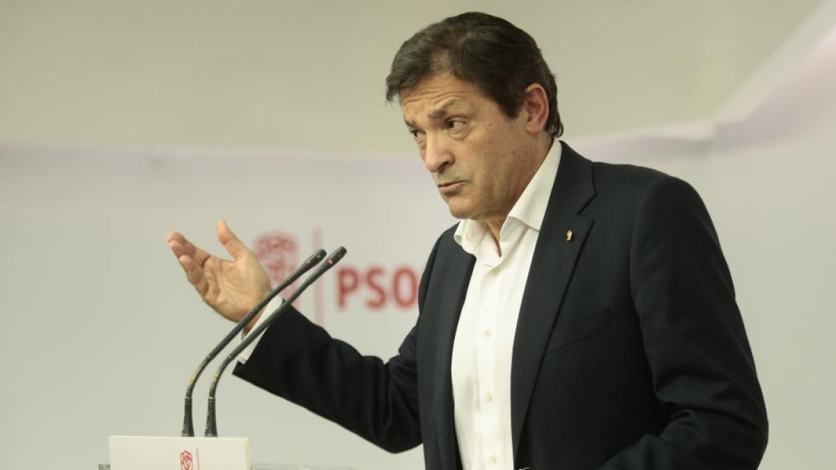 El presidente de la comisión gestora del PSOE, Javier Fernández.-E.M.