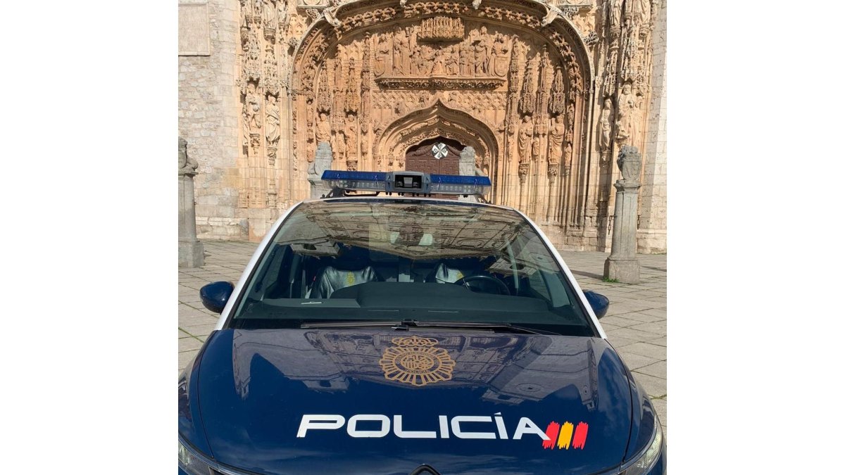 Vehículo de la Policía Nacional. -E.M.