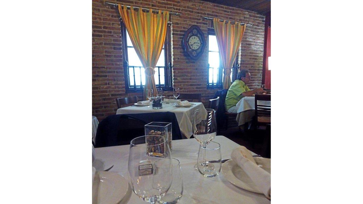 Detalle de uno de los rincones de este restaurante vallisoletano.-I. M.