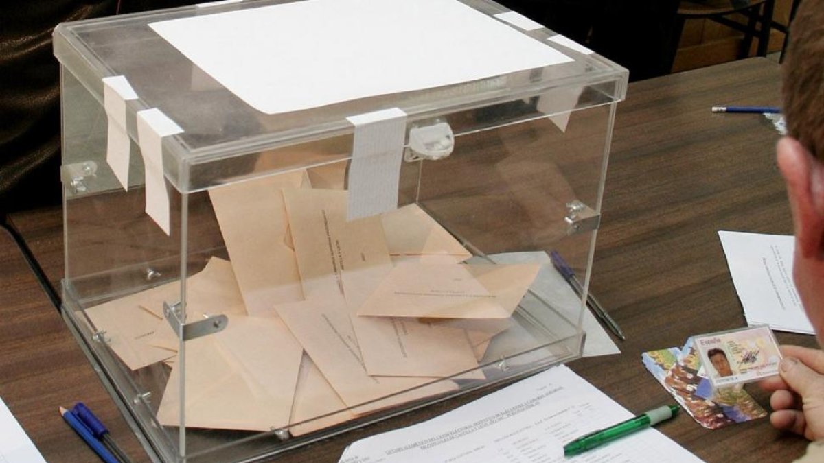 Un momento de la votación en las últimas elecciones agrarias de 2012.-ICAL