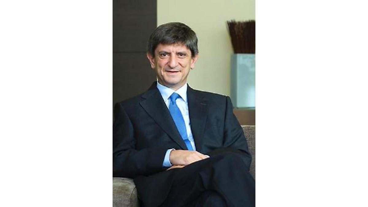El consejero Sánchez del Villar.-E. M.